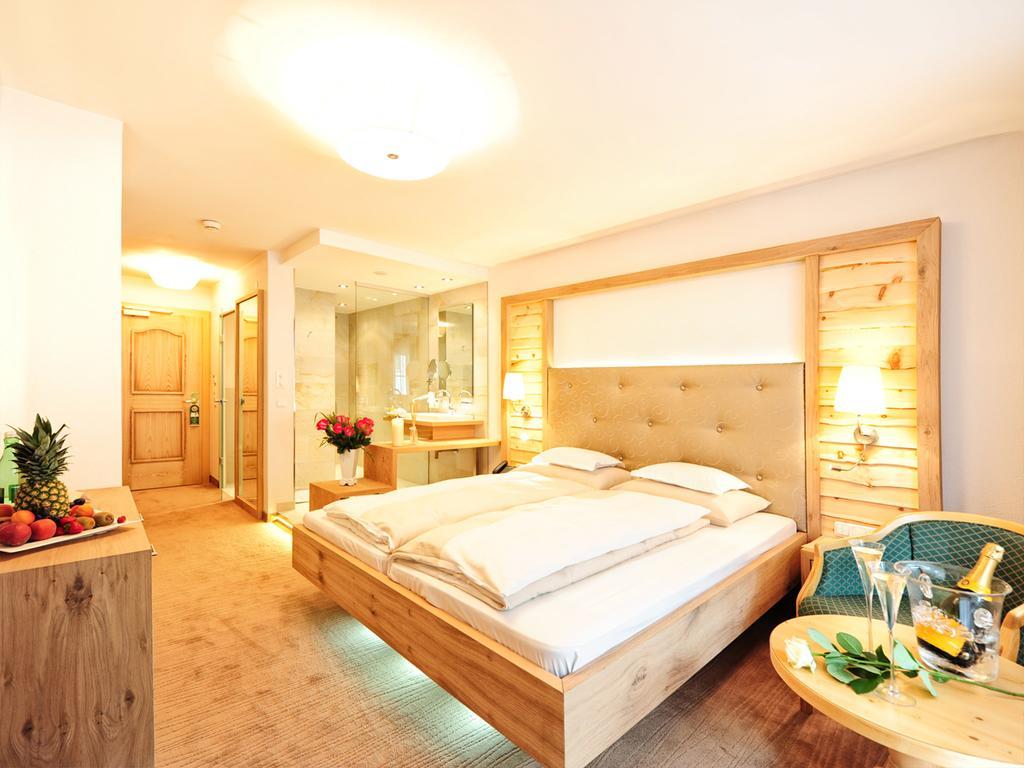 Salnerhof Superior Lifestyle Resort Ischgl Pokój zdjęcie